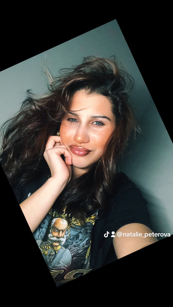 @u39733236 from Czech Republic