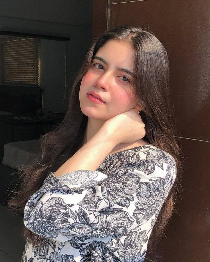 @senyyyhhorita from Switzerland