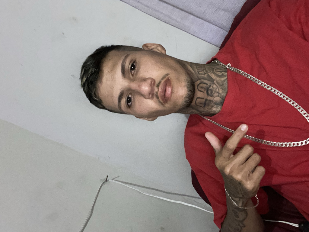 @u89822701 from Brazil