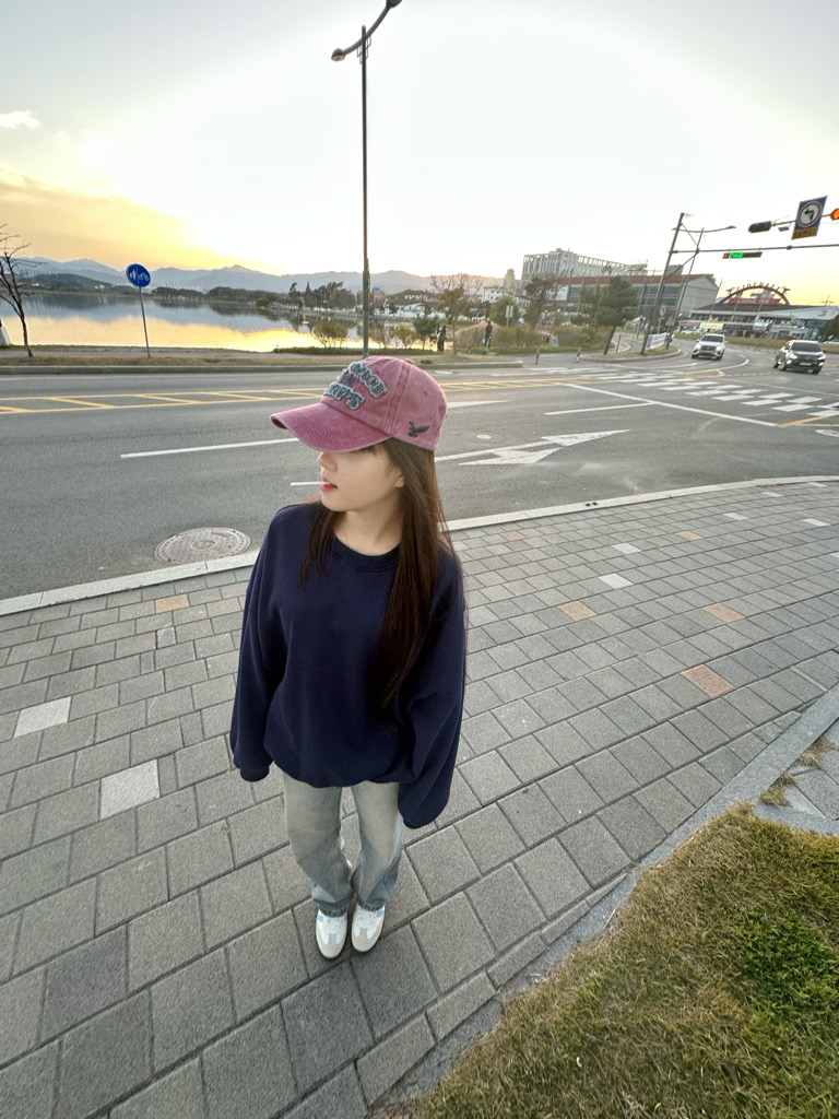 @yewnhyw02 from South Korea