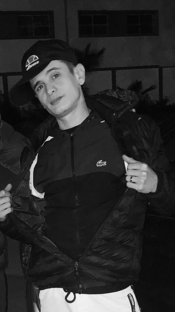 @yacinepipino from France