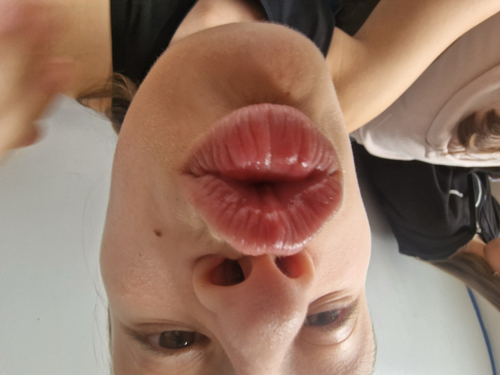 @bazalkasesajou from Czech Republic
