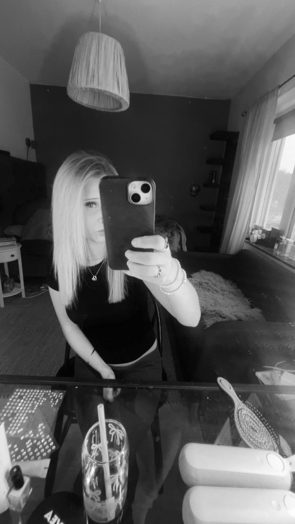 @u58670940 from Sweden