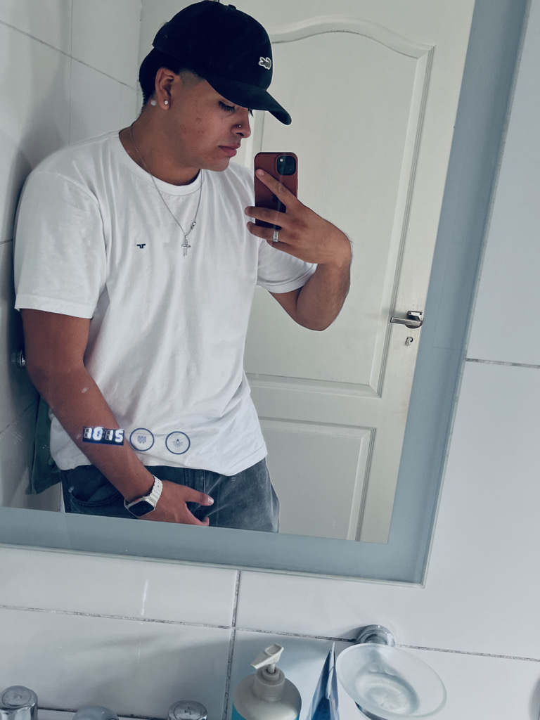 @dylan02 from Argentina