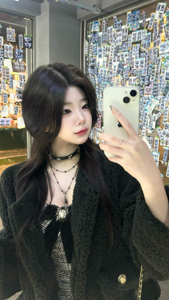 @u49191357 from South Korea