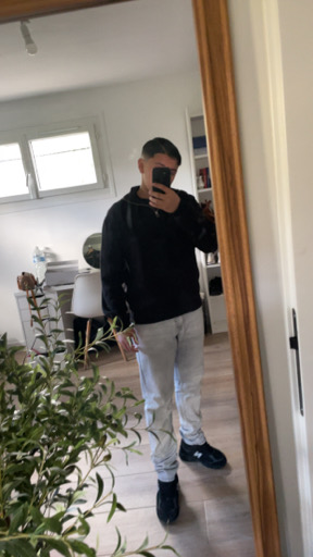 @miniblkzerrr from France