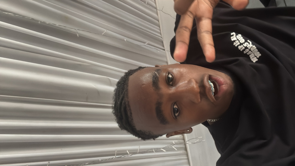 @yuyuloverboy from Sweden