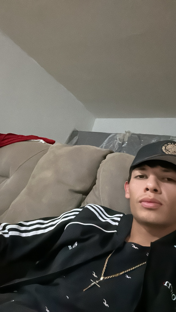 @oscar12345 from Mexico