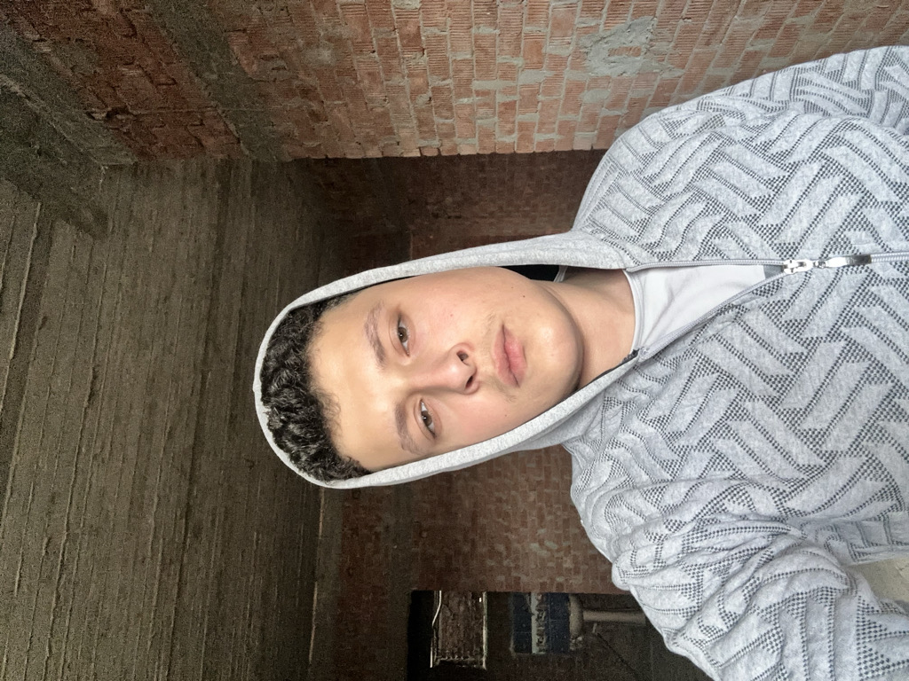 @kjgfkjgfgjkvvh from Belgium