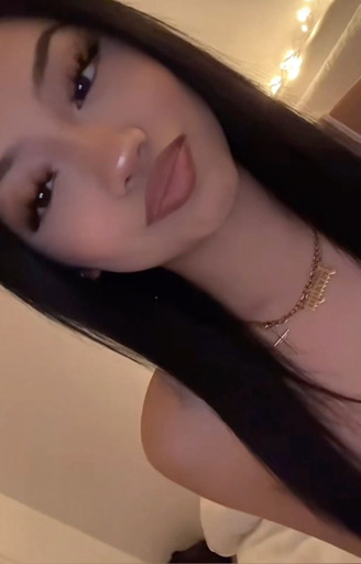 @urhotmommy