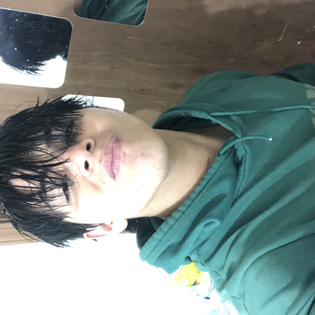 @u72568379