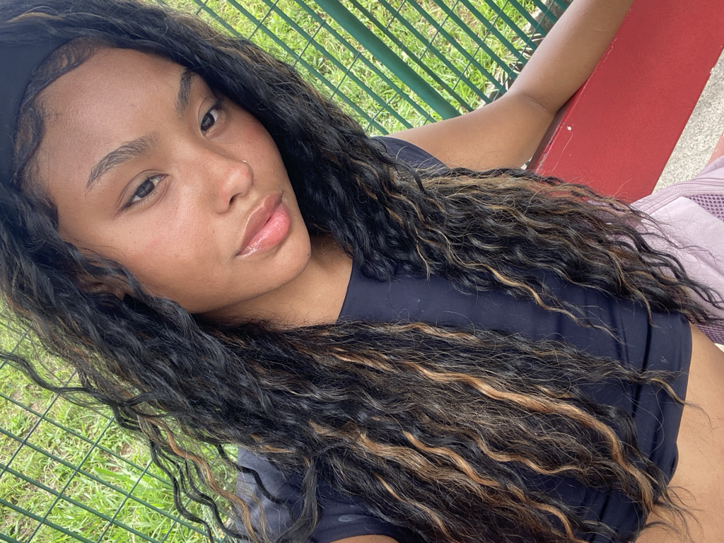 @jujapa from Brazil