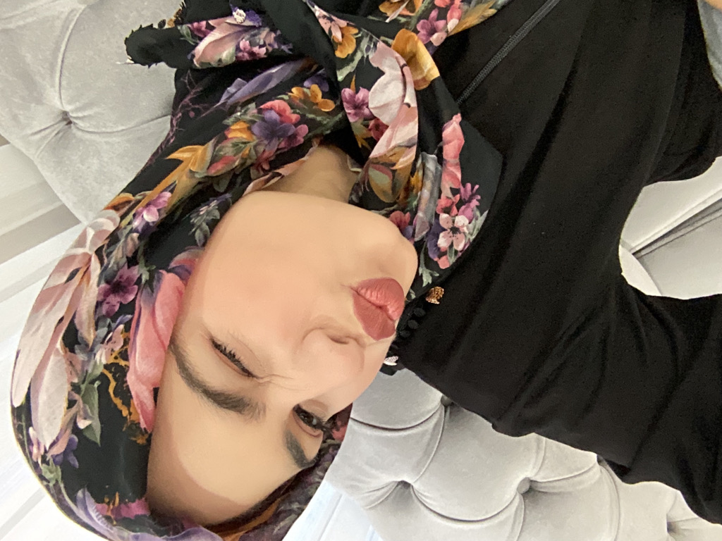 @u8490978