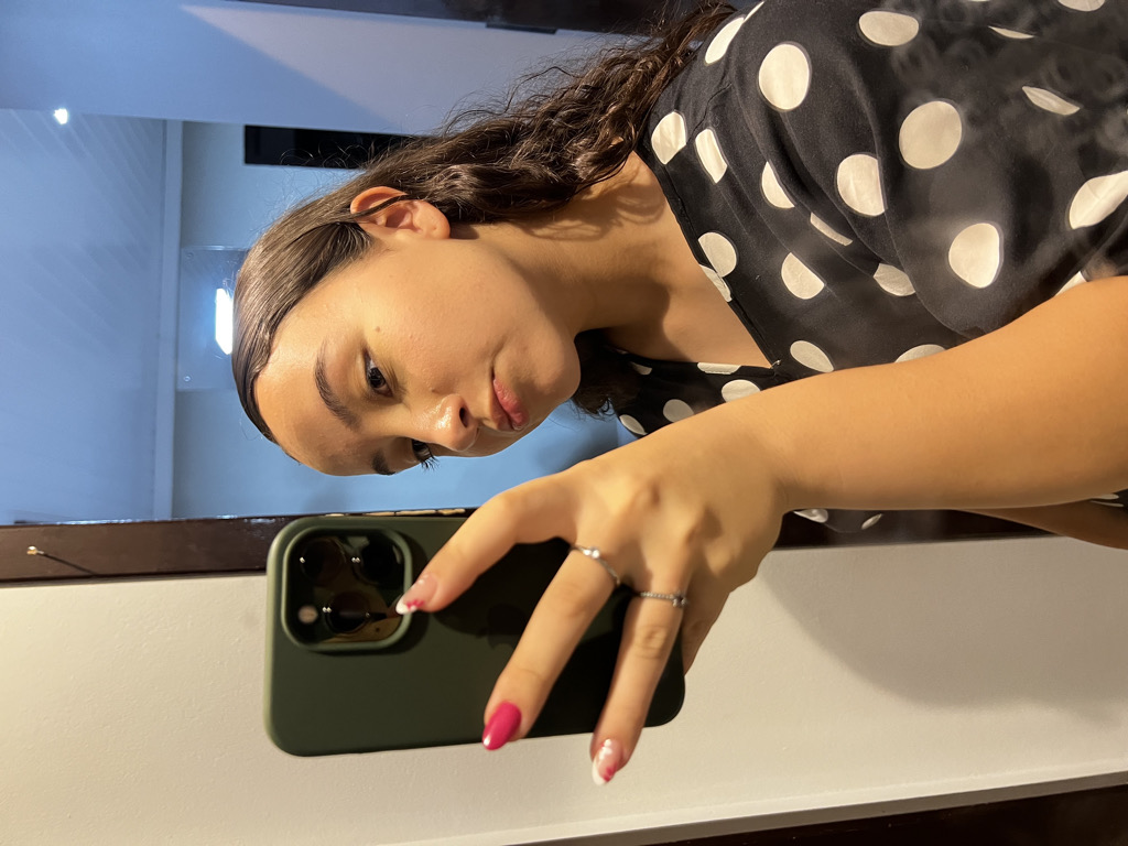 @kfjsyhhsbyy