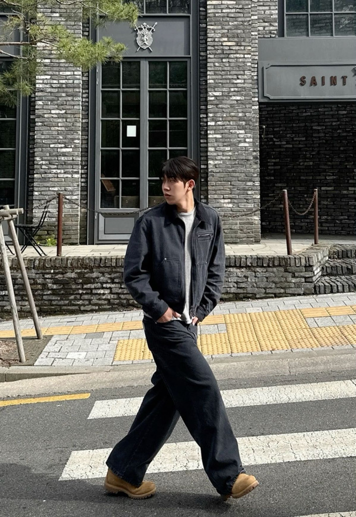 @u31414021 from Japan