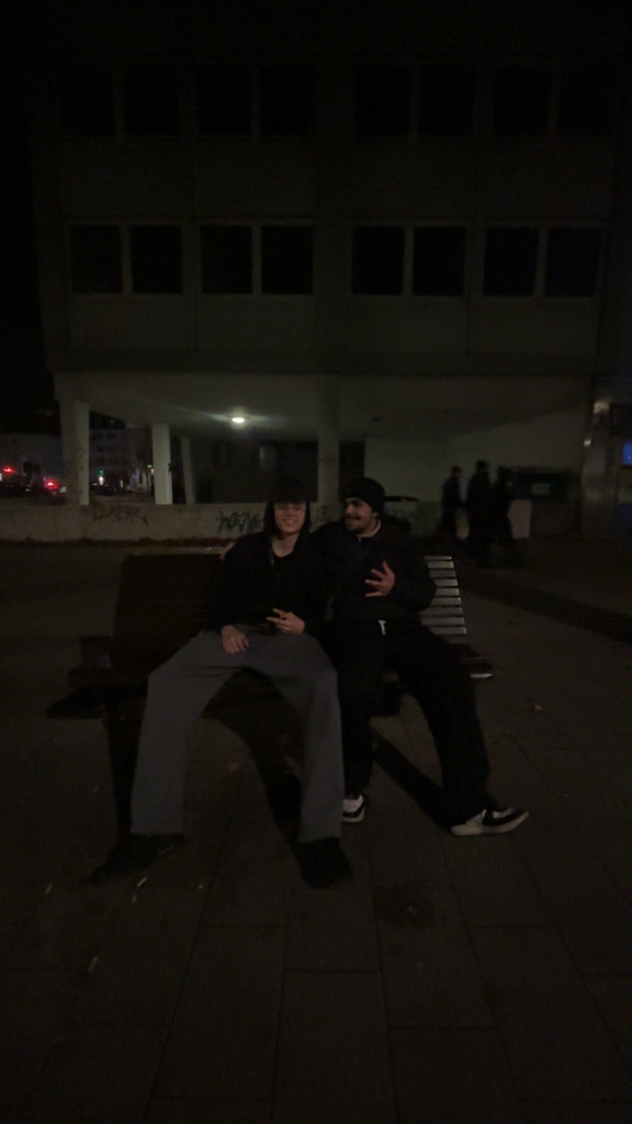 @hdhslezfwvjef