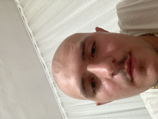 @u37885763 from Austria