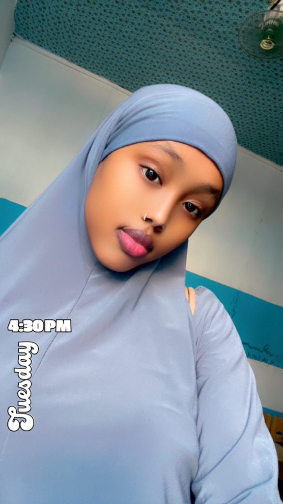 @hudaaaaa from Canada