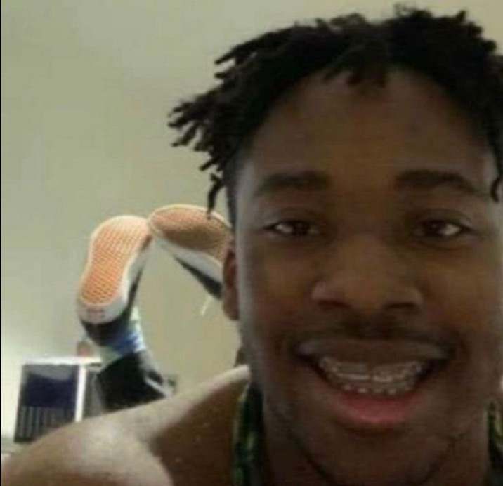 @glitterboi