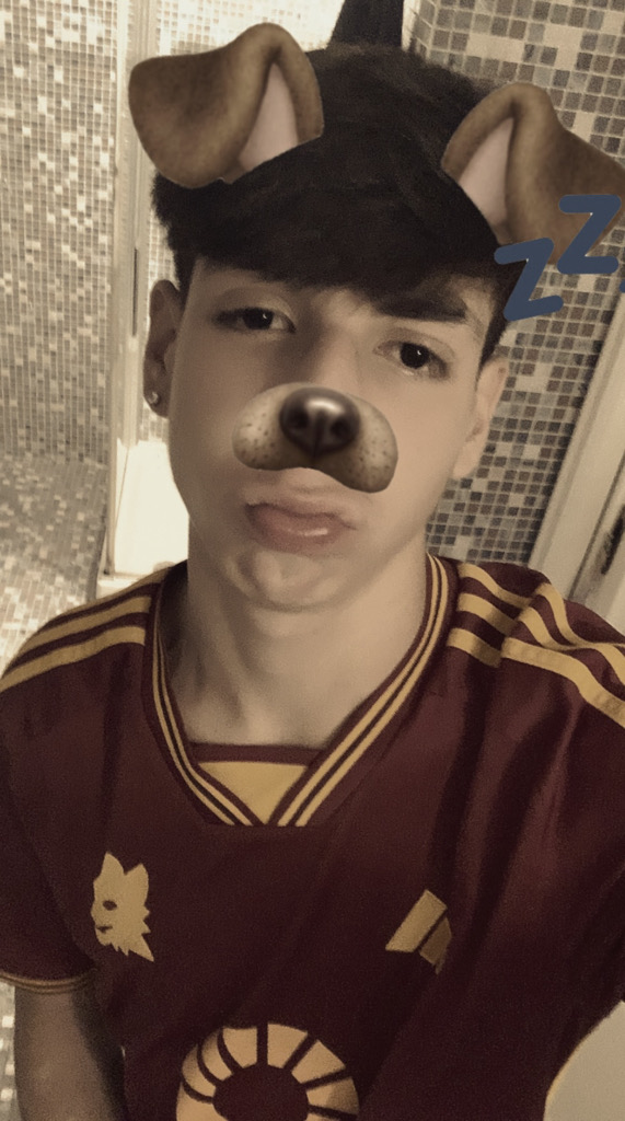 @samu_ from Italy