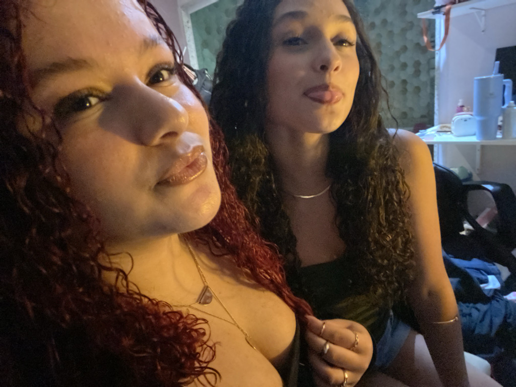 @ninaemy from Brazil