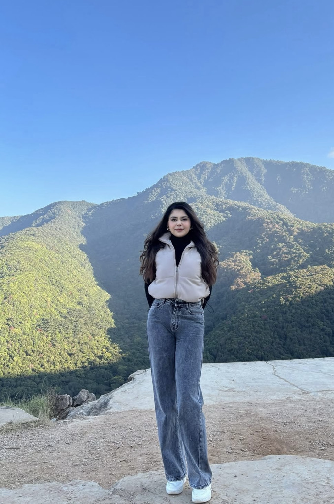 @vaish__00
