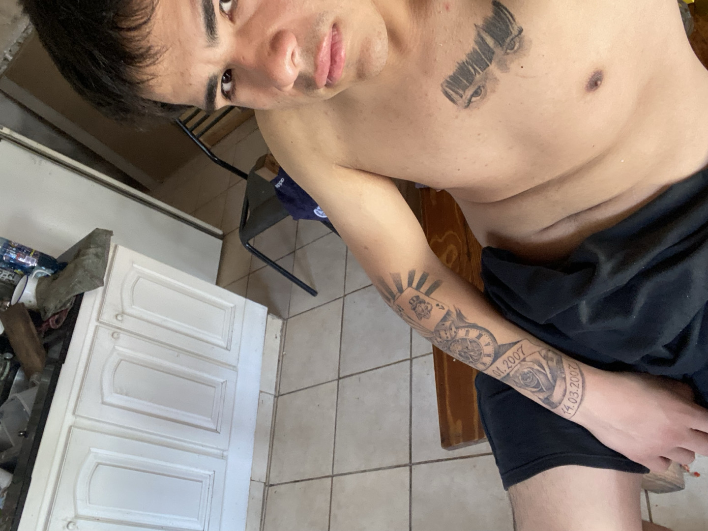 @u96924459