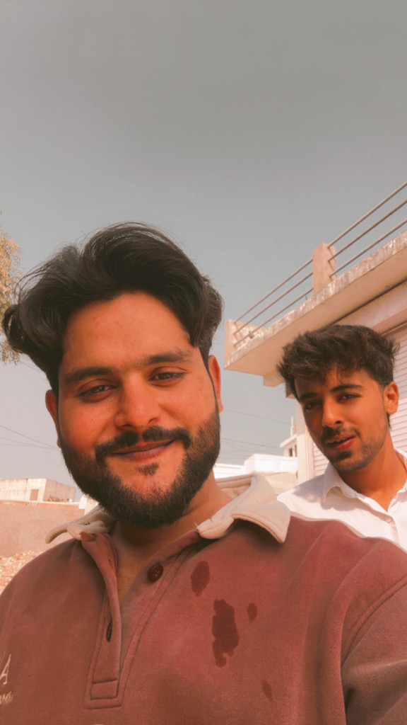 Photo by @goluu from India