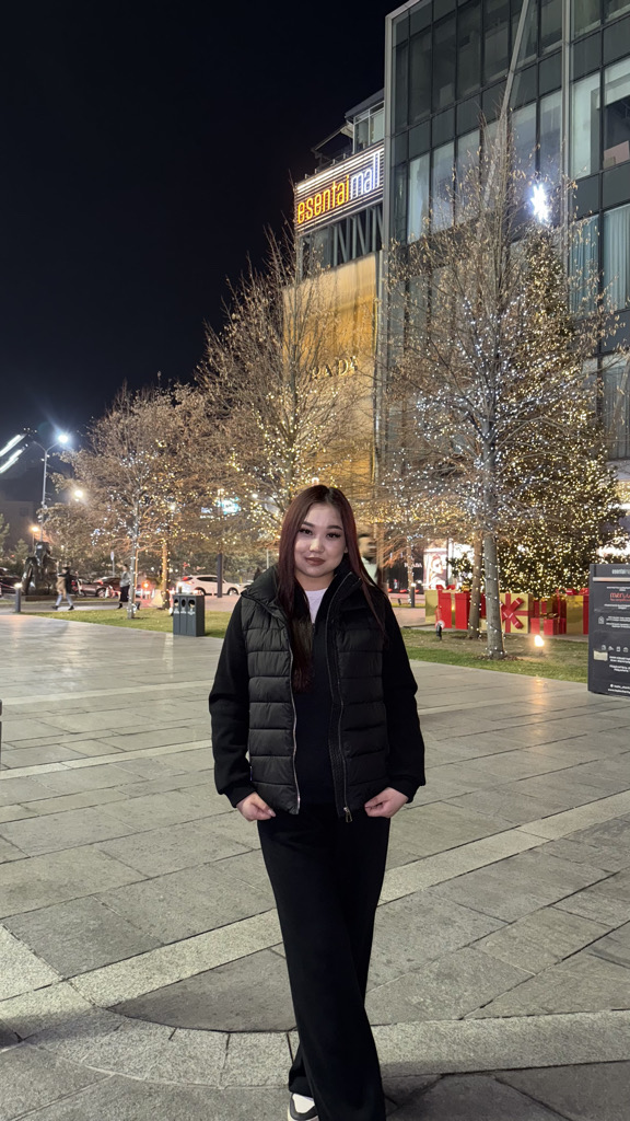 @adell077 from South Korea