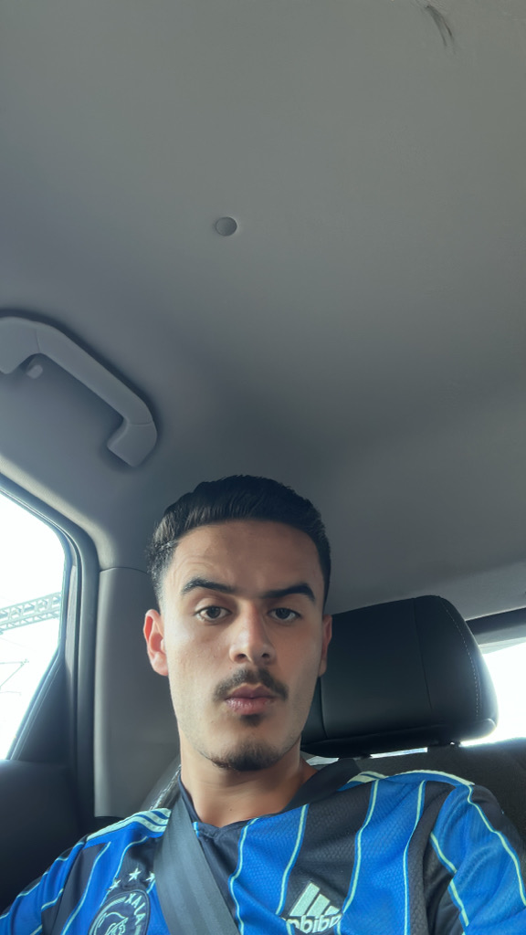 @ahshejekex from Israel