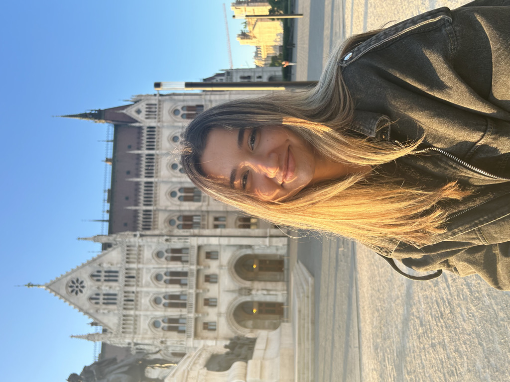 @u4657715 from Hungary