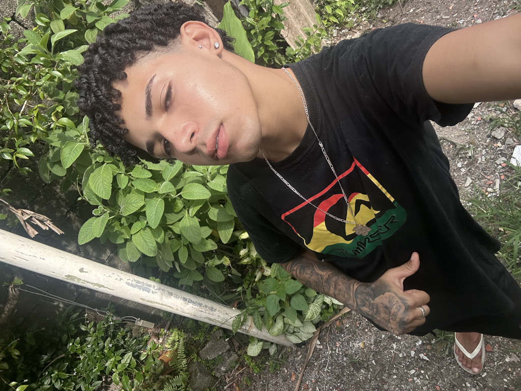 Photo by @hdhdjnsns from Brazil