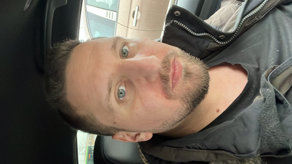 @bluecondor from Austria