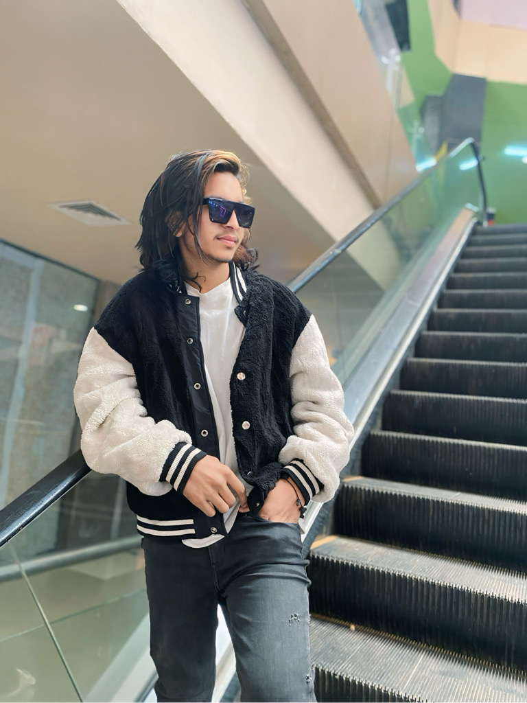 Photo by @sfhggg