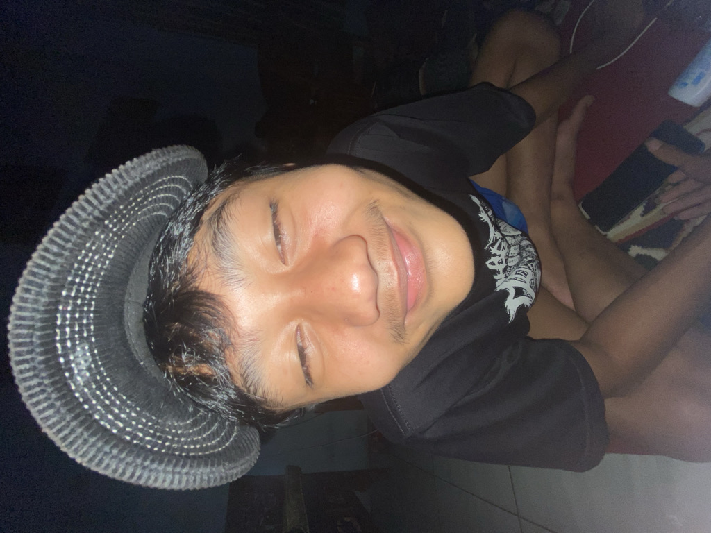@u64899352