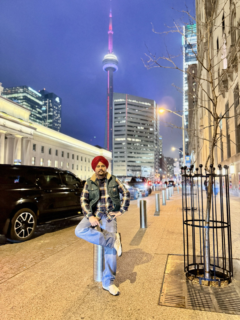 @gurrrii from Canada