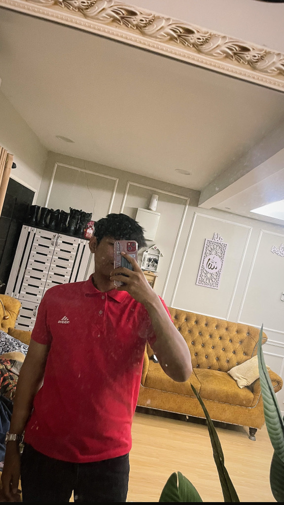 @haloooloyyy from Denmark