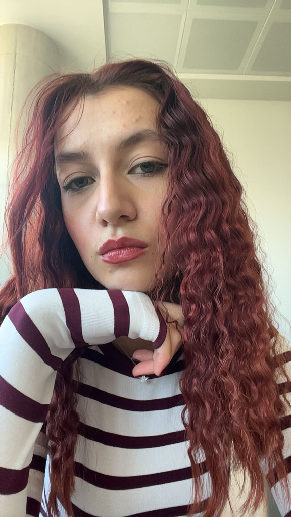 @beyza00 from France