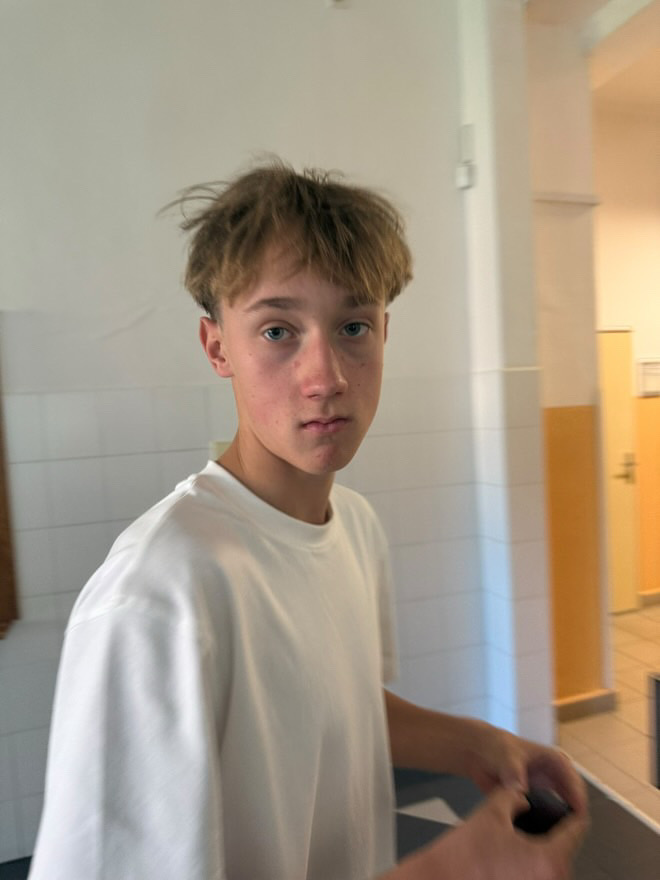 @haklinho from Czech Republic