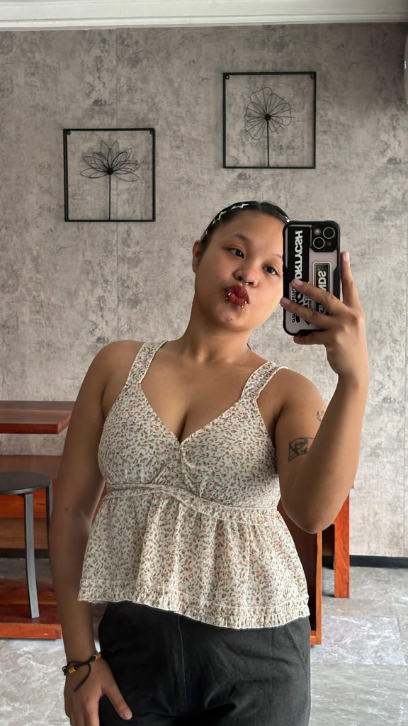 @berryknotsxx from New Zealand