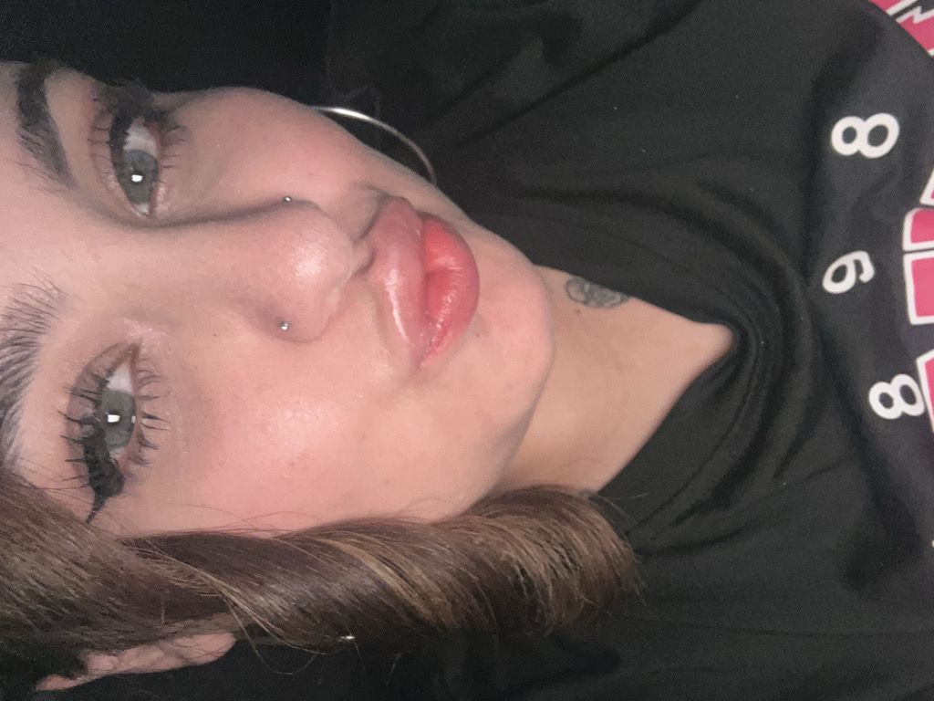 @holahellohi