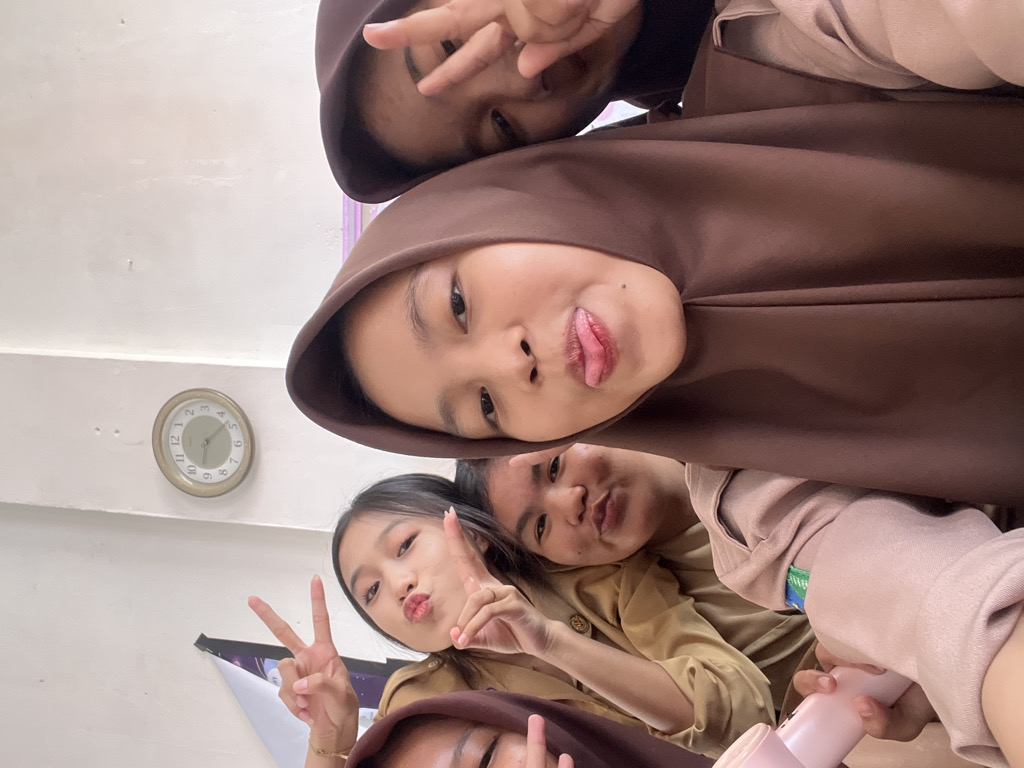 @asyaaa