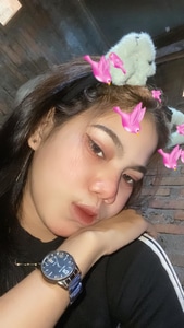 @u56624007