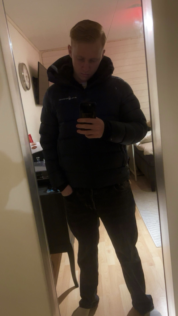 @be7nji from Sweden