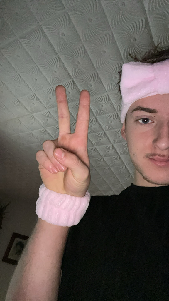 @_bendeguz from Hungary