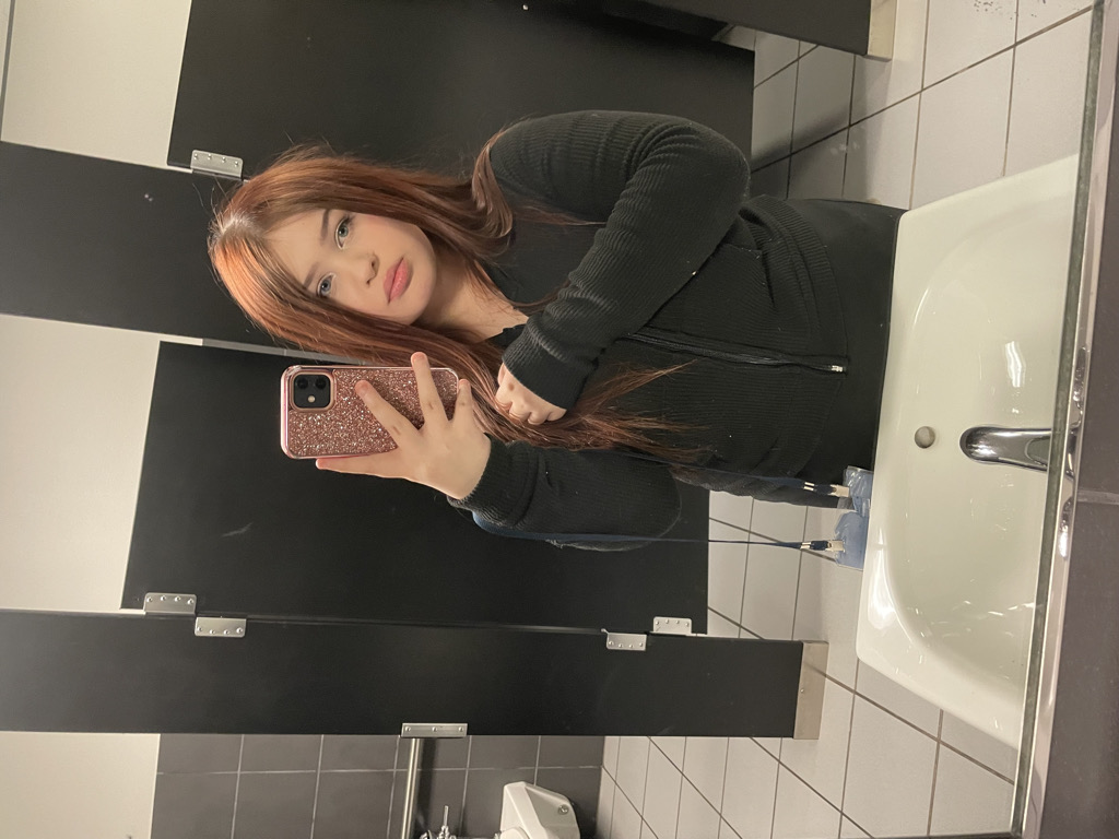 @u42292158