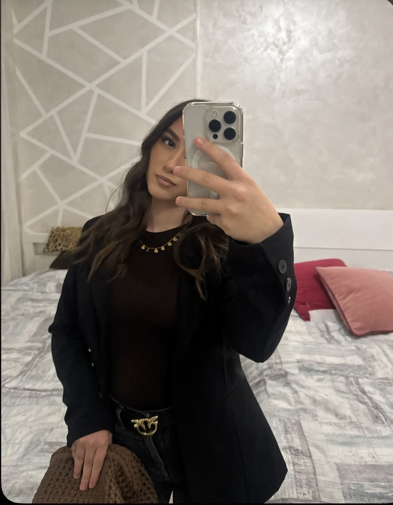 @meghirustani from Italy