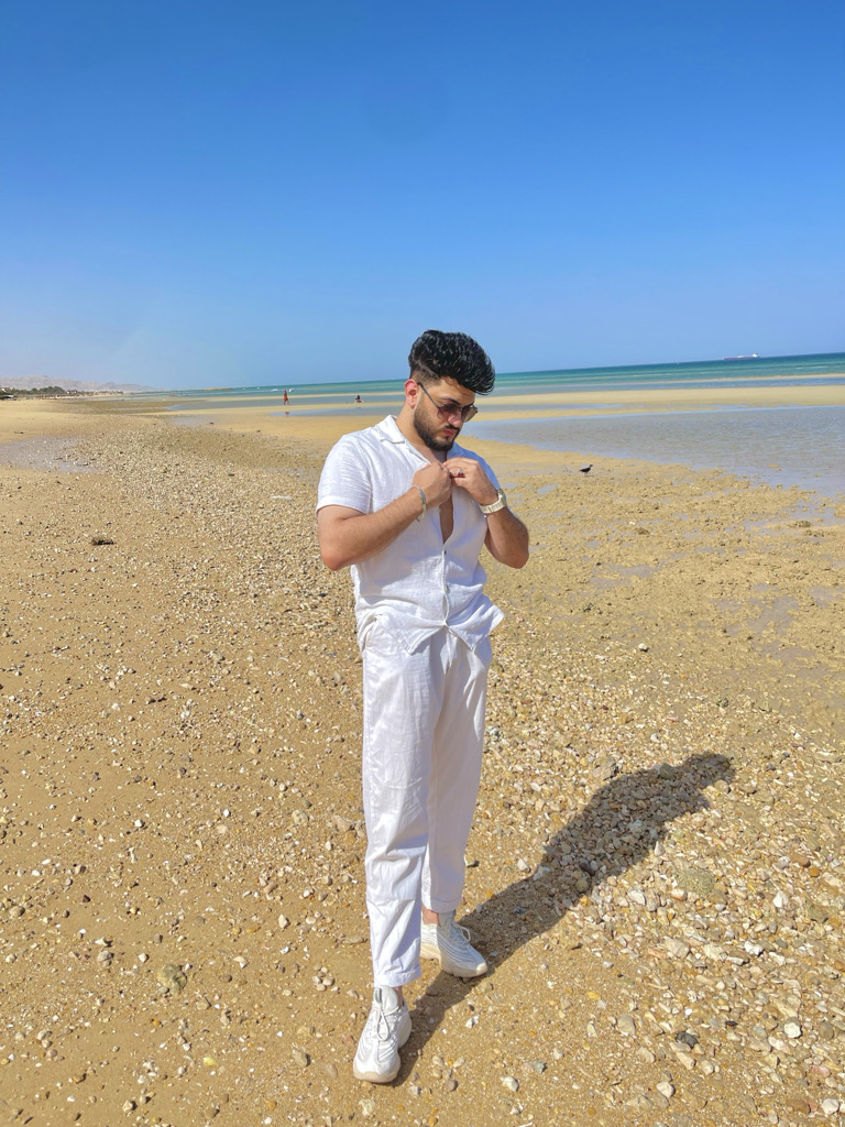 Photo by @amrshony112 from All Countries