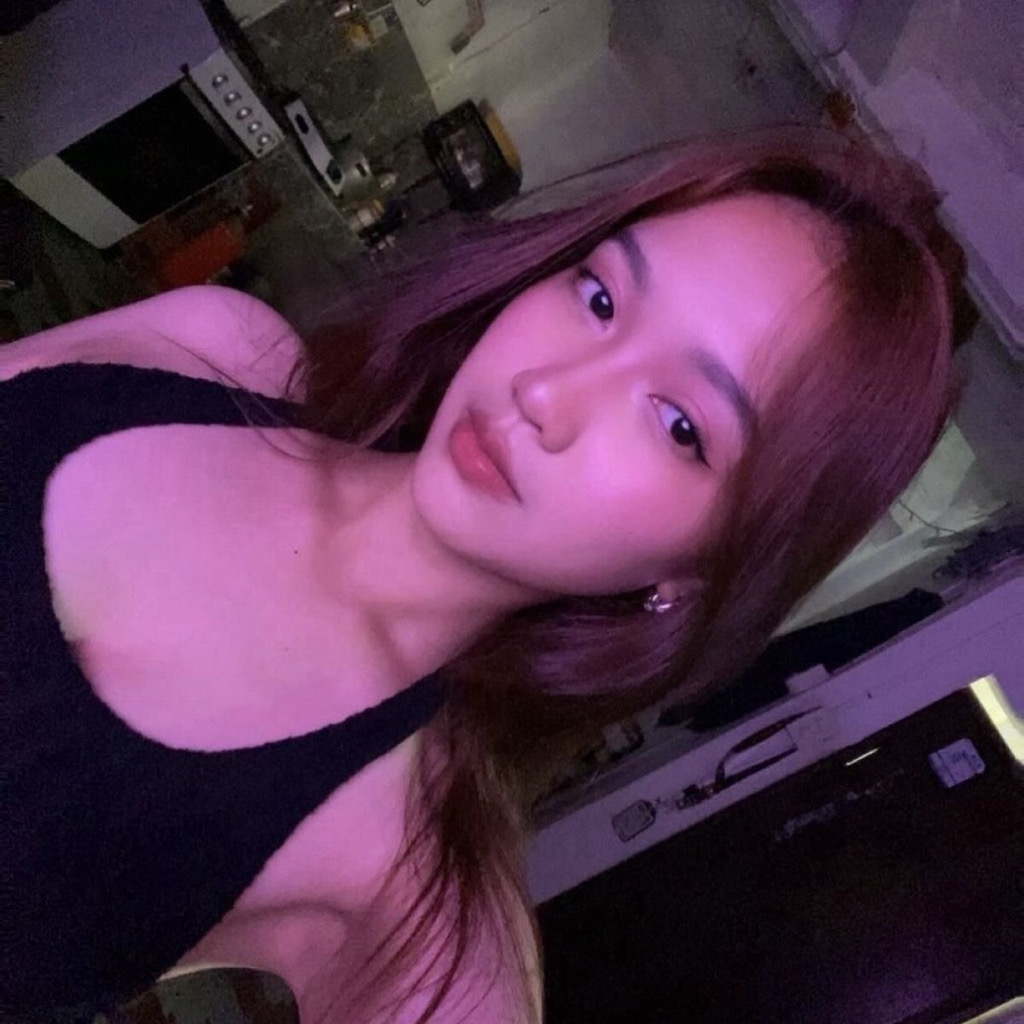 @ris33 from Canada