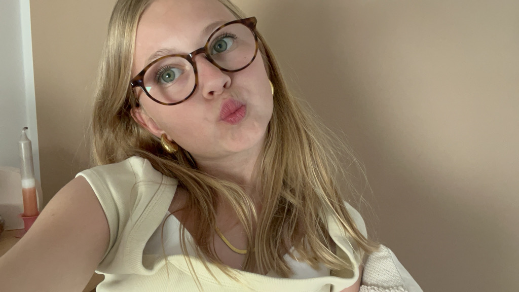 @u63199322 from Denmark